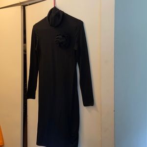 A black sexy dress and stretchy